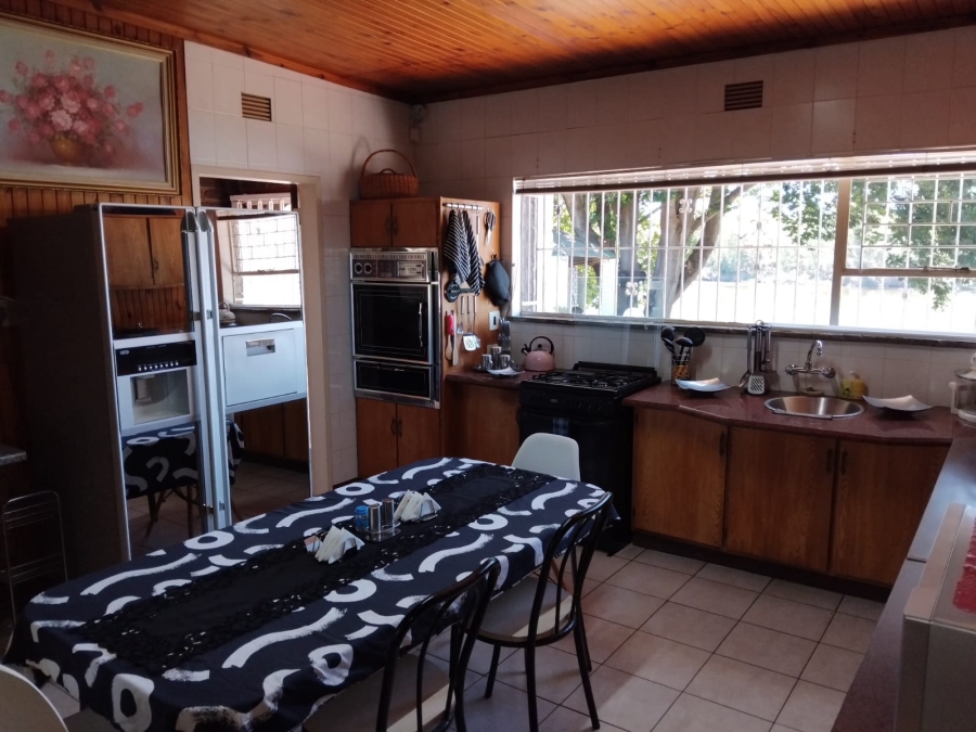 2 Bedroom Property for Sale in Lindequesdrif North West